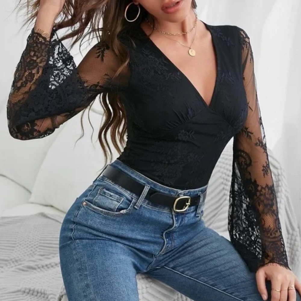 Boho Bell Sheer Sleeve Fitted Lace Bodysuit